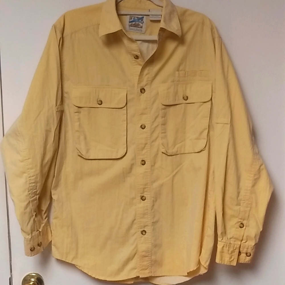 Travelsmith Adventure Gear button down Shirt